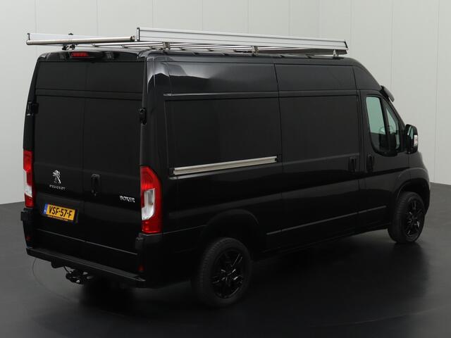 Peugeot BOXER 2.2BlueHDi 120PK L2H2 Premium Full Black Edition | Navigatie | Camera | Airco | Cruise | Imperiaal | Trekhaak