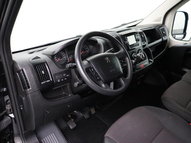 Peugeot BOXER 2.2BlueHDi 120PK L2H2 Premium Full Black Edition | Navigatie | Camera | Airco | Cruise | Imperiaal | Trekhaak