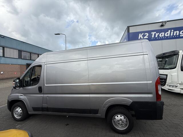 Peugeot BOXER 335 2.2 BlueHDi 165 L2H2 Pro