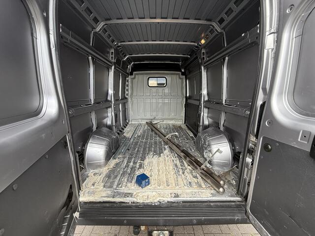 Peugeot BOXER 335 2.2 BlueHDi 165 L2H2 Pro