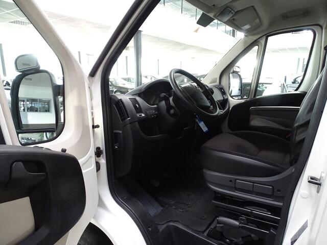Peugeot BOXER 330 2.0 BlueHDI L1H1 Premium