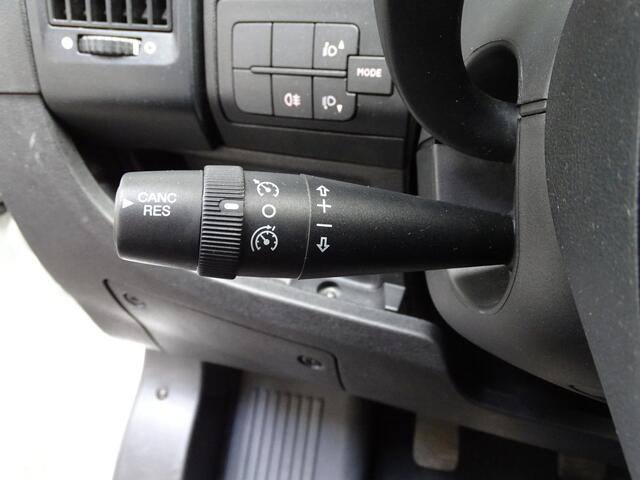 Peugeot BOXER 330 2.0 BlueHDI L1H1 Premium