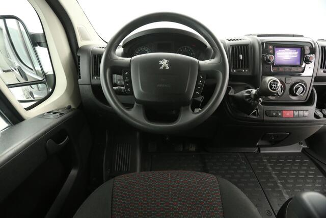 Peugeot BOXER 335 2.2 BlueHDi L3H2 | 140PK | DC | 6-Zits | Airco | Camera | Cruise | Navi | Parkeersensoren | Trekhaak