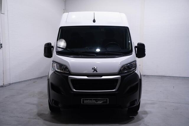 Peugeot BOXER 2.2 BlueHDi 165 pk L4H2 Navi, Camera Laadruimte Pakket, PDC achter, 3-Zits