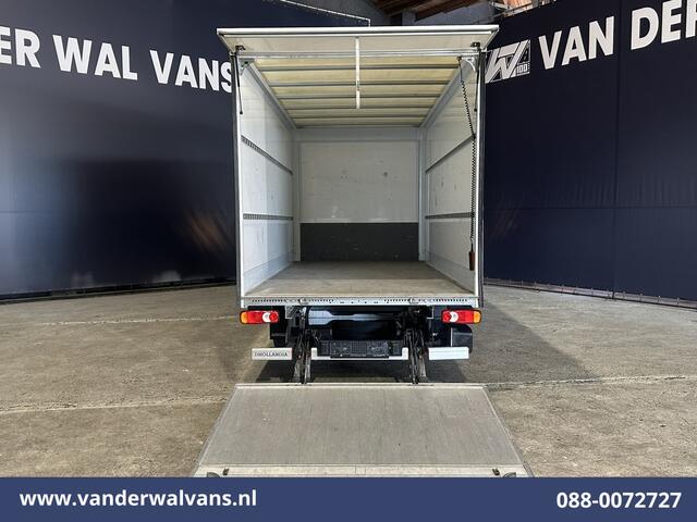 Peugeot BOXER 2.2 BlueHDi 141pk Bakwagen Laadklep Euro6 Airco | Cruisecontrol | 985kg laadvermogen Bijrijdersbank
