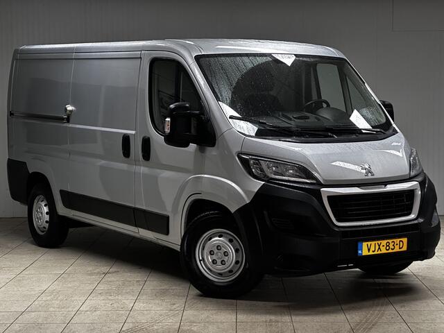 Peugeot BOXER 435 2.2 BlueHDi 140 L2H1 Zwaar Premium /Zij-schuifdeur rechts /DAB+! /Navi /Airco /Cruise /Elek. pakket /Bluetooth /6-Bak /LED Dagrijverl. /PDC V+A.