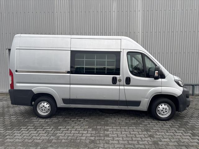Peugeot BOXER 330 2.0 BlueHDI L2H2 Premium*A/C*NAVI*HAAK*CAM*