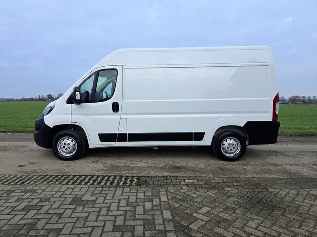 Peugeot BOXER 2.2 BlueHDi L2 H2 3.5T 140 Pk - Euro 6 - Navi - Airco - Cruise Control
