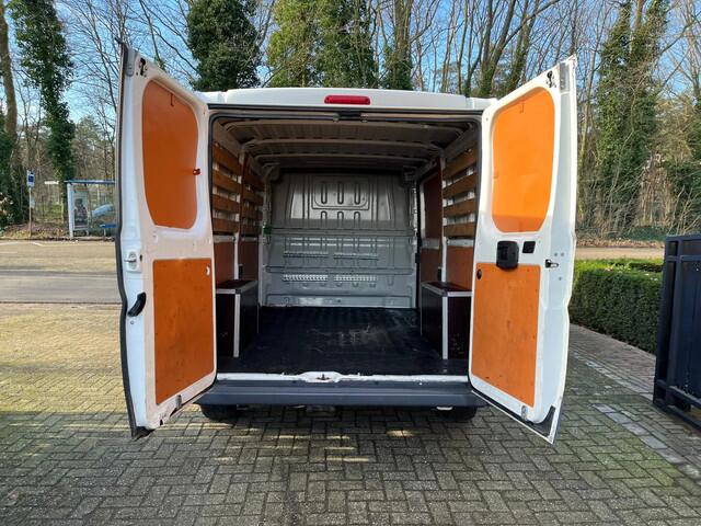 Peugeot BOXER 330 2.0 BlueHDI L2H1 Pro
