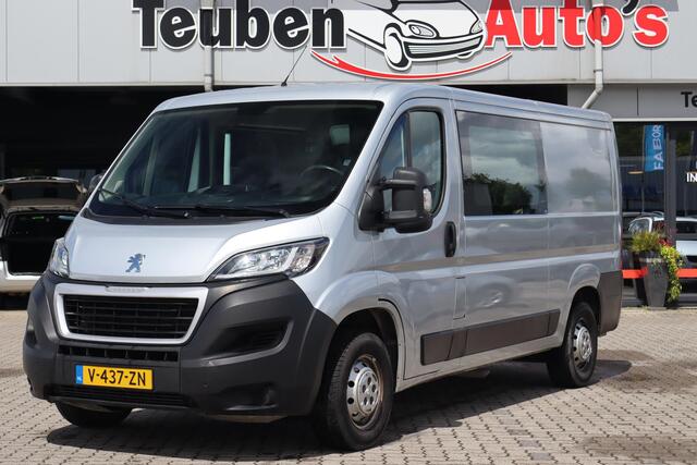 Peugeot BOXER 330 2.0 BlueHDI L2H1 Premium DC Navigatie, Camera, Trekhaak, Cruise control, 6 Persoons, Airco
