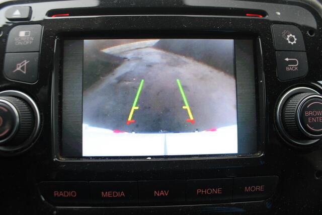 Peugeot BOXER 330 2.0 BlueHDI L2H2 Premium Pack