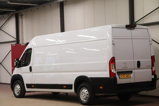 Peugeot BOXER 435 2.2 BlueHDi 140 L4H2 NAVIGATIESYSTEEM