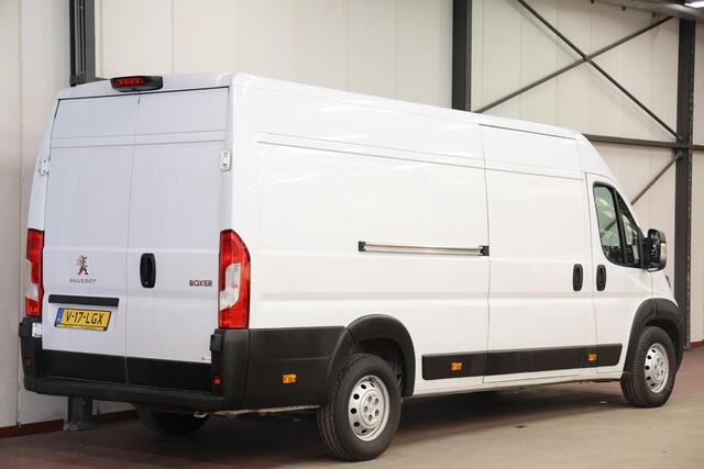 Peugeot BOXER 435 2.2 BlueHDi 140PK L4H2