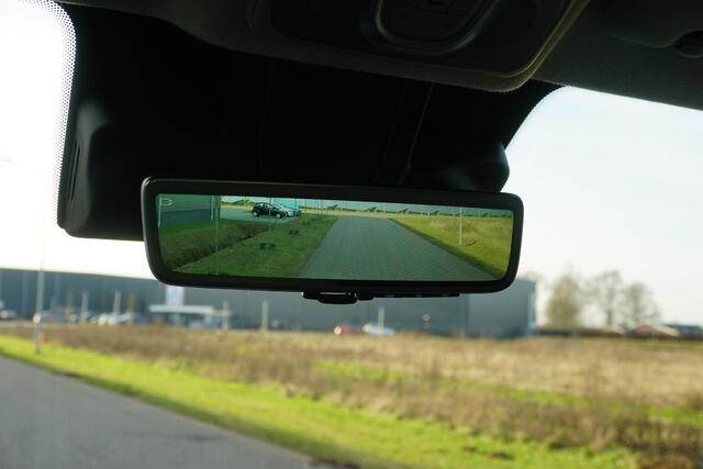 Peugeot BOXER 2.2 BlueHDi 180 L4H2 3.5t Automaat |180 pk |Camera |Cruise adaptief |Digitaal dashboard en groot scherm |Climate control |EURO6