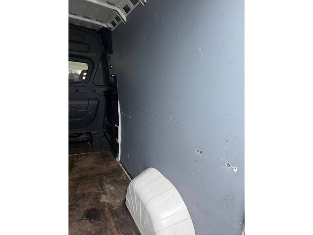 Peugeot BOXER 335 2.2 BlueHDi 140 L3H2 Premium DC 5 zitplaatsen