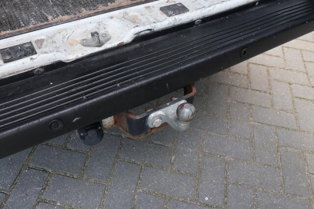 Peugeot BOXER 330 2.2 HDI L2H2 140pk | Trekhaak | Camera | Airco | Bluetooth