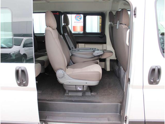 Peugeot BOXER 330 2.2 BlueHDI Personenbus 9 Pers. Airco/Cruise/PDC L1H1