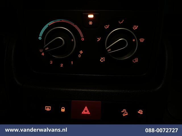 Peugeot BOXER 2.2 BlueHDi 141pk Bakwagen 436cm Lang Laadklep Euro6 Airco | Cruisecontrol | Bijrijdersbank