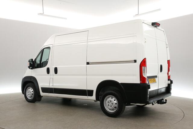 Peugeot BOXER 2.2 BlueHDi 165PK L2H2 | 3000KG Trekgew. | Airco | Cruise | Camera | Navi | Trekh. | 2xSchuifdeur