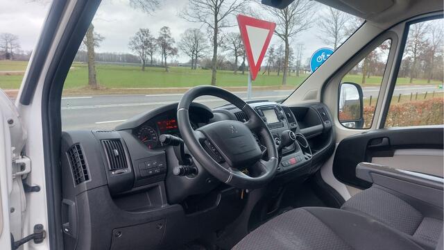 Peugeot BOXER 333 2.0 BlueHDI L3H2 Premium Pack AIRCO/NAVI BJ 2017