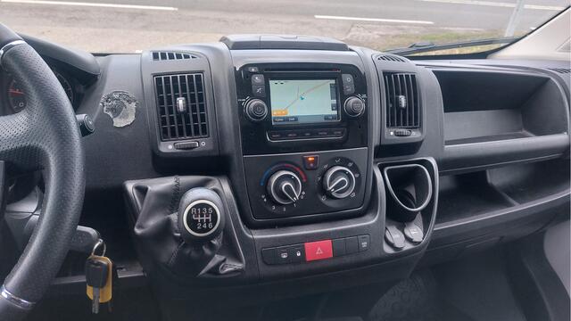 Peugeot BOXER 333 2.0 BlueHDI L3H2 Premium Pack AIRCO/NAVI BJ 2017