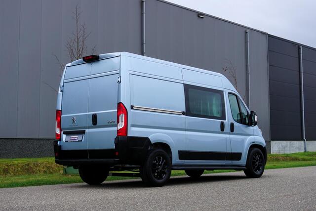 Peugeot BOXER 2.2 BlueHDi 165 L2H2 Zwaar 3.5t |2 stoelen |2 schuifdeuren |2 airbags |Metallic |Topstaat |Camera |Cruise |Navi |Clima |Carplay |Betimmering |165 pk
