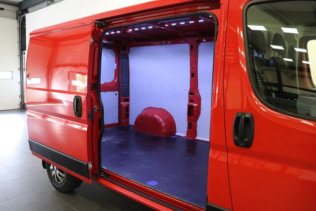 Peugeot BOXER 2.0 BlueHDI 164PK L2H1 EURO 6 - Airco - Navi - Cruise - ¤ 11.499,- Excl.