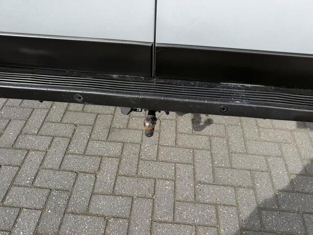 Peugeot BOXER 335 2.0 BlueHDI L2H2 Pro MARGE, airco, cruise, camera, trekhaak, led