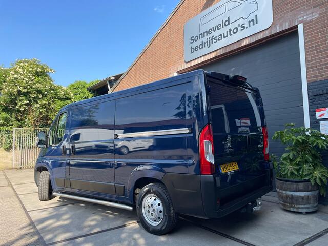Peugeot BOXER 330 2.2 BlueHDi 120 L2H1 Premium