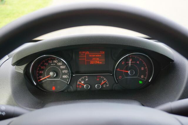 Peugeot BOXER 2.2 BlueHDi 140 L3H2 3.5t in Topstaat |Camera |Cruise |Carplay |Android auto |Airco |Betimmering |1e eigenaar |Lage KM-stand |EURO6D |BPM vrij voor ondernemers |Mooie camperbasis