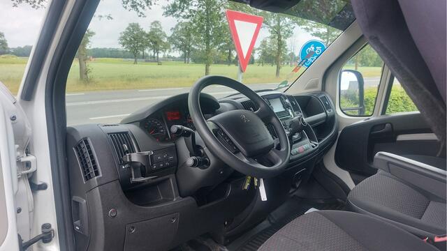 Peugeot BOXER 335 2.2 BlueHDi 140 L3H3 Asphalt AIRCO/NAVI BJ 2020