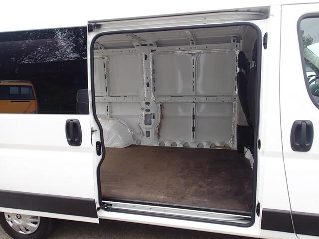 Peugeot BOXER 335 2.2 BlueHDi 165 L2H1 Premium