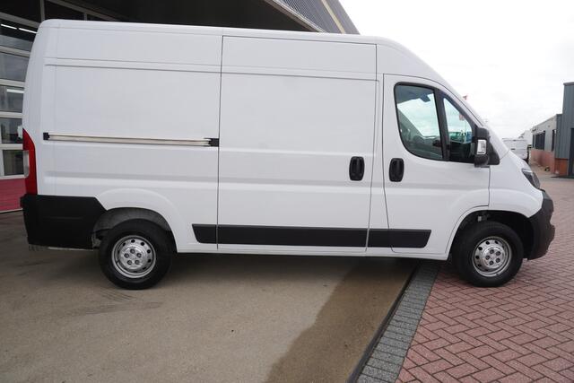 Peugeot BOXER 2.2 BlueHDi 140PK L2H2 3.3t nr. V169 | Airco | Cruise | Apple cp-Android auto