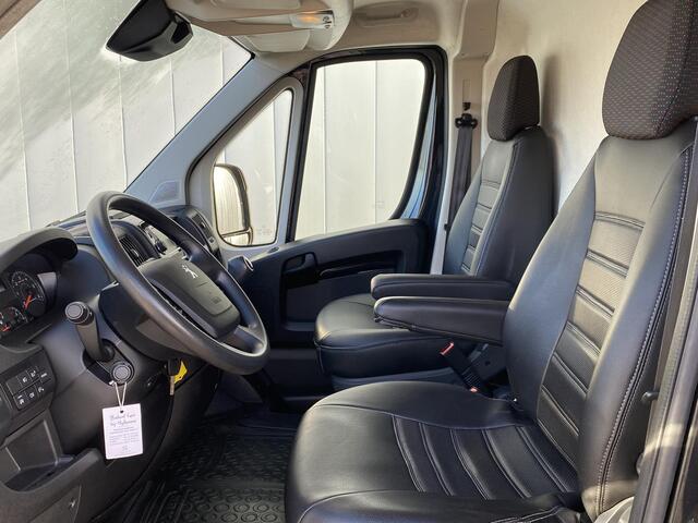 Peugeot BOXER 330 2.2 BlueHDi 120 L2H1 Asphalt | Leder | Navigatie | Achteruitrijcamera | Trekhaak | Lichtmetalen velgen | Airco