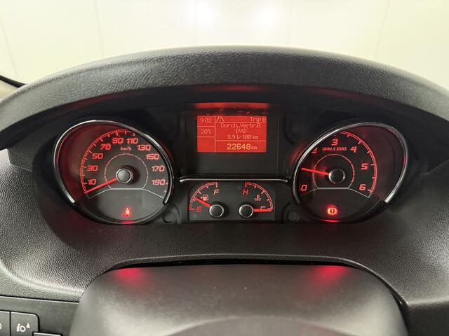 Peugeot BOXER 140PK L3H2 | Multimedia | Camera | Airco | 3-Zits | Betimmering