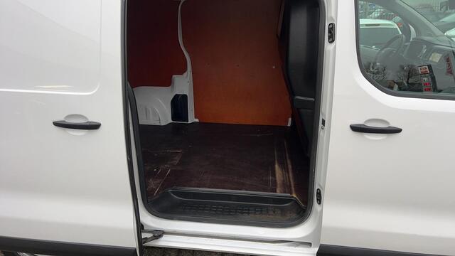 Peugeot EXPERT 2.0 BlueHDI 120 Premium