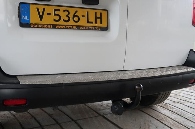 Peugeot EXPERT 226C1.6BlueHDI115Premium, Navi