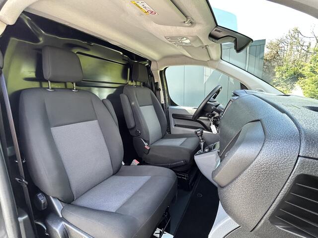 Peugeot EXPERT 1.5 BlueHDI 102 PK / 40.943 KM ! / L2H1 / AIRCO / CRUISE / BLUETOOTH / TREKHAAK