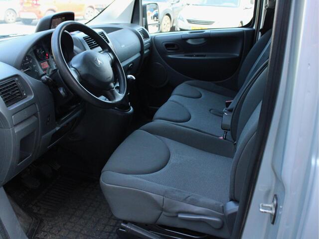 Peugeot EXPERT 227 1.6 HDI L1H1 Navteq 2, 3 Zitplaatsen Trekhaak, Navigatie, Cruise Control, Bluetooth, Airco