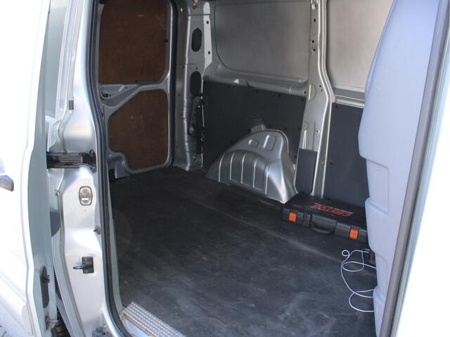 Peugeot EXPERT 227 1.6 HDI L1H1 Navteq 2, 3 Zitplaatsen Trekhaak, Navigatie, Cruise Control, Bluetooth, Airco