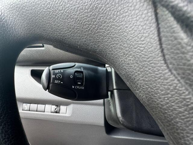 Peugeot EXPERT 2.0 BlueHDI 123PK L2 Premium / 2xSchuifdeur / trekhaak / Airco / Euro6 / Apk - nieuw