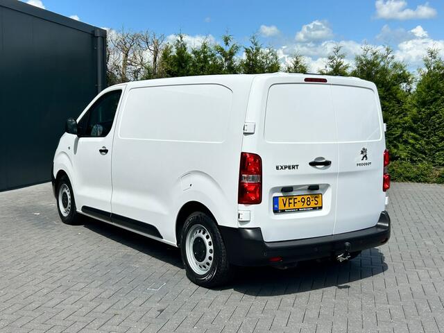 Peugeot EXPERT 1.5 BlueHDI 102 PK / 1e EIG / 3-ZITS / L2H1 / TREKHAAK / AIRCO / CRUISE / NAVI / SCHUIFDEUR