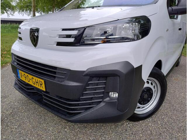 Peugeot EXPERT L2 1.5 BlueHDi 120pk | NAVI | Multimedia | Apple Carplay / Android Auto | Parkeersensoren achter | Achteruitrijcamera | Elektrisch inklapbare spiegels | Licht- en regensensor | Mistlampen | Bestuurdersstoel comfort | Bank voorpassagiers | Q-Tech Imperiaal