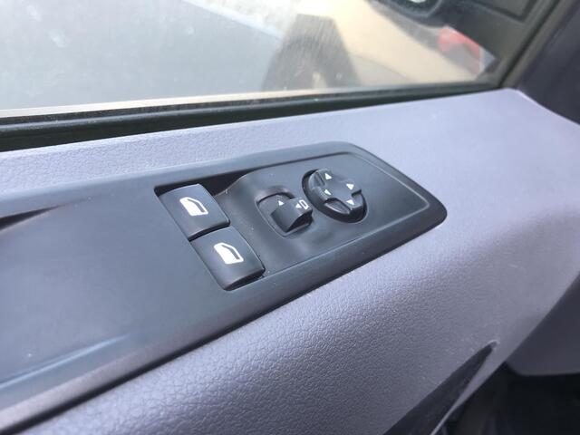 Peugeot EXPERT 2.0 BlueHDI 120 Standard Premium Trekhaak