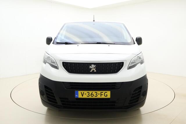 Peugeot EXPERT 226S 1.6 BlueHDI 95 Pro | Airco | Cruise Control | Navigatie | Parkeersensoren achter | 3-zits | 1e eigenaar
