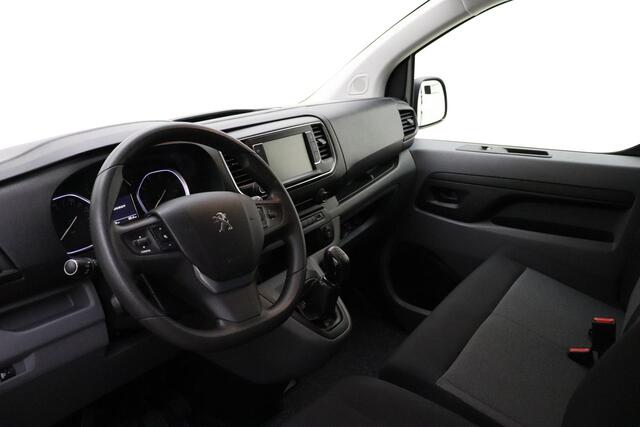 Peugeot EXPERT 226S 1.6 BlueHDI 95 Pro | Airco | Cruise Control | Navigatie | Parkeersensoren achter | 3-zits | 1e eigenaar