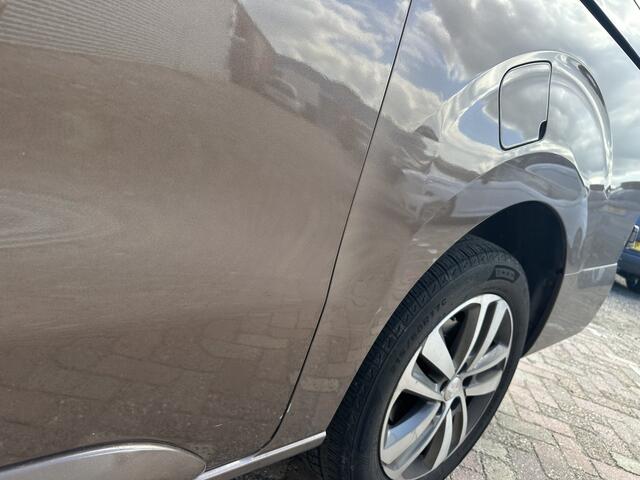 Peugeot EXPERT 231L 2.0 BlueHDI 180 DC Premium Pack | Nieuw Binnen! | Automaat | Leder | Trekhaak