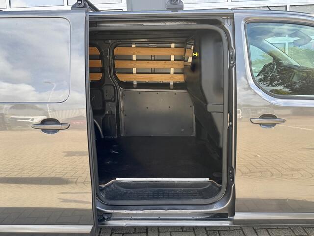 Peugeot EXPERT 231S L2H1 2.0 BLUEHDI 180PK Automaat / Navi / Trekhaak / Stoelverwarming