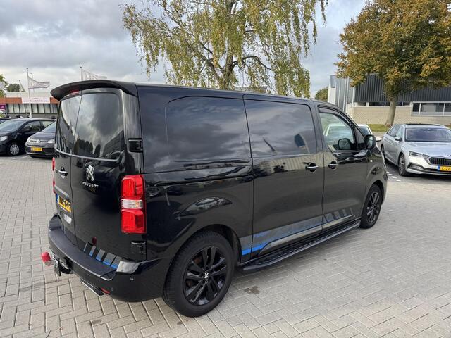 Peugeot EXPERT 2.0 BlueHDI 180 Standard Sport | Trekhaak | Camera | Parkeersensoren | Carplay | Lederen Bekleding | Stoel Verwarming | Navigatiesysteem | 17 Inch | 42.514 Km!