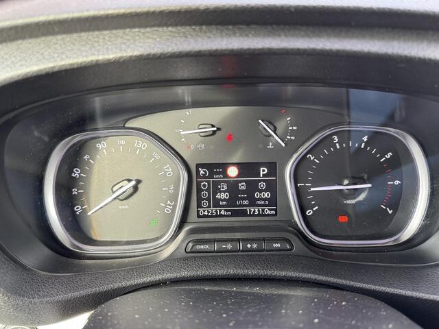 Peugeot EXPERT 2.0 BlueHDI 180 Standard Sport | Trekhaak | Camera | Parkeersensoren | Carplay | Lederen Bekleding | Stoel Verwarming | Navigatiesysteem | 17 Inch | 42.514 Km!